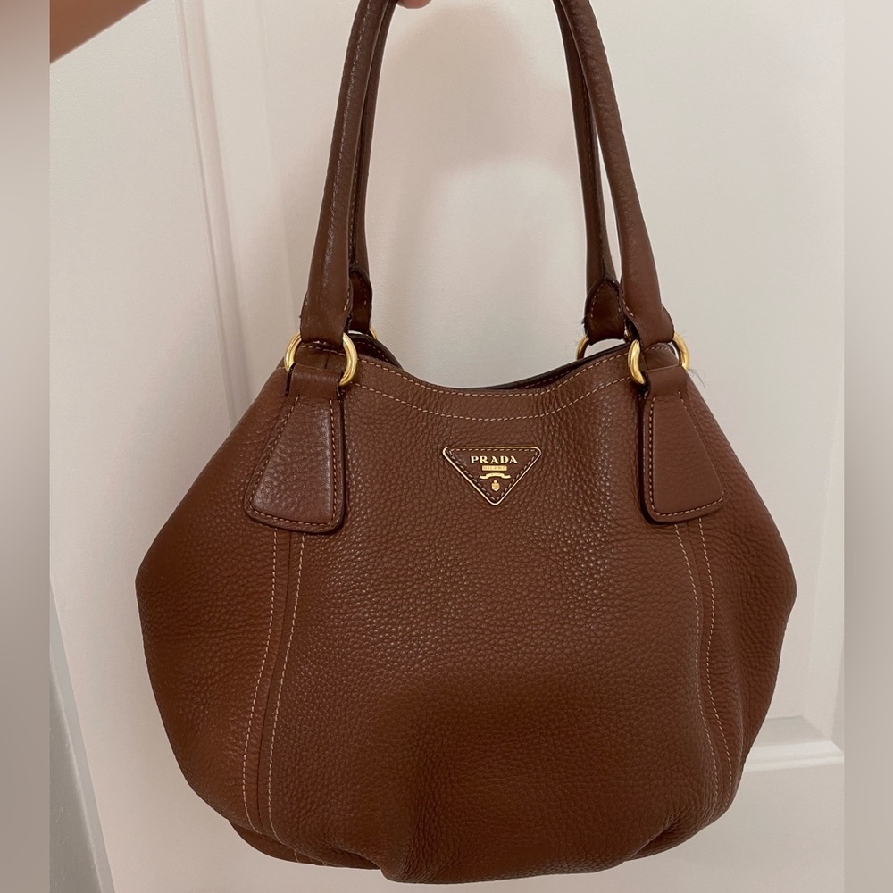 🚨NEW MARK DOWN🚨PRADA LEATHER 2 WAY BAG